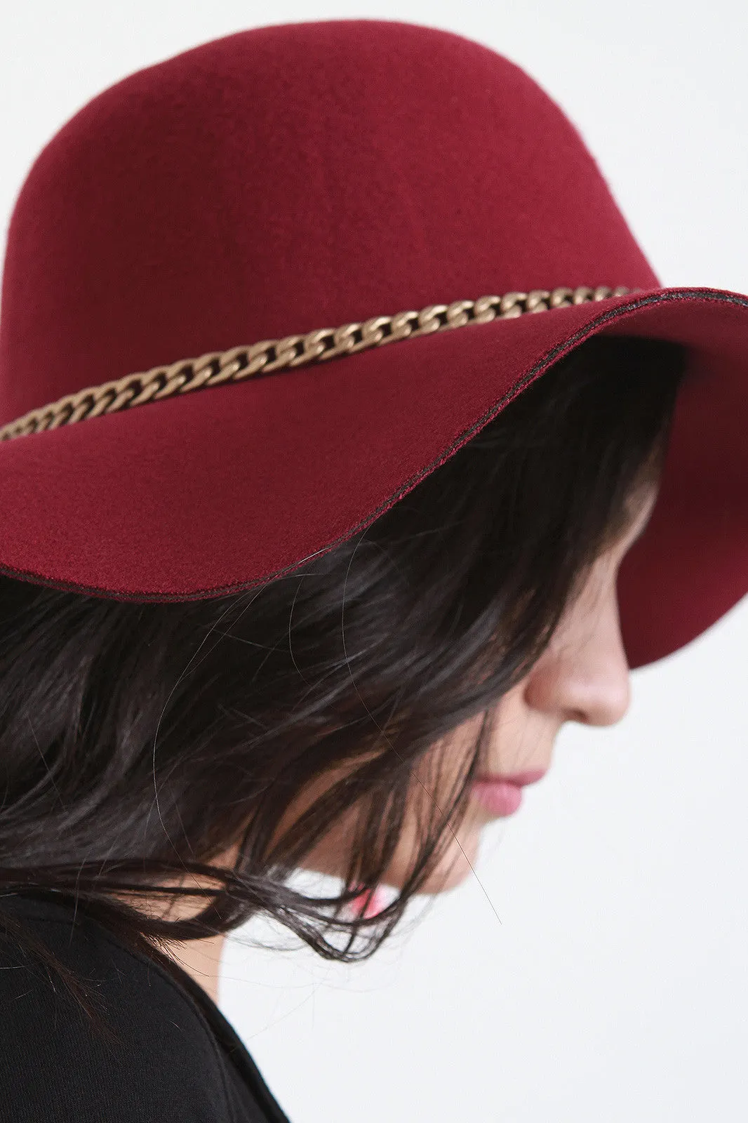 Aged Curb Link Chain Felt Floppy Hat